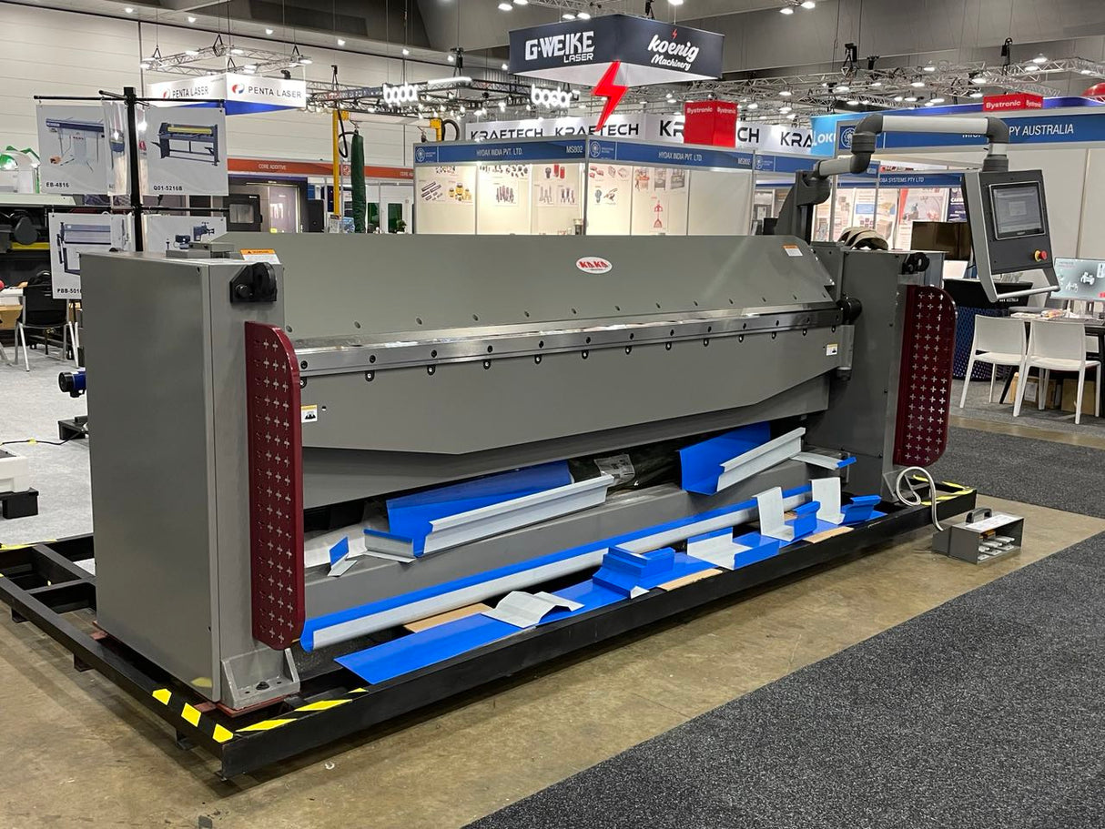 CNC Sheet Metal Folding Machine TFM3100x2E, Sheet Folder for 3100x2.0 mm Mild Steel Plate, Electric Folding Machine