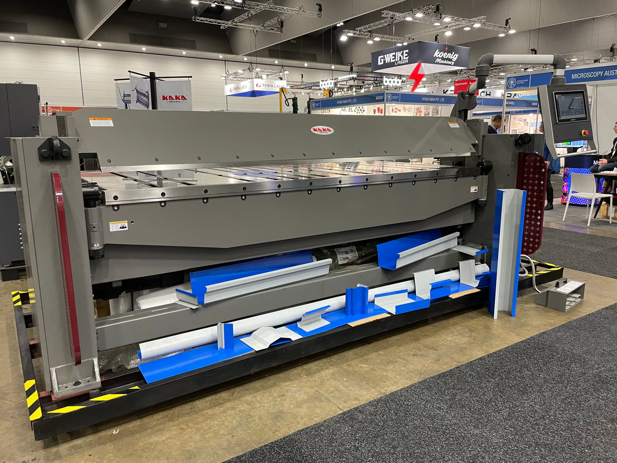 KANG INDUSTRIAL TFM3100x2E, CNC Sheet Metal Folding Machine, 3100x2.0mm Capacity, 415V Power