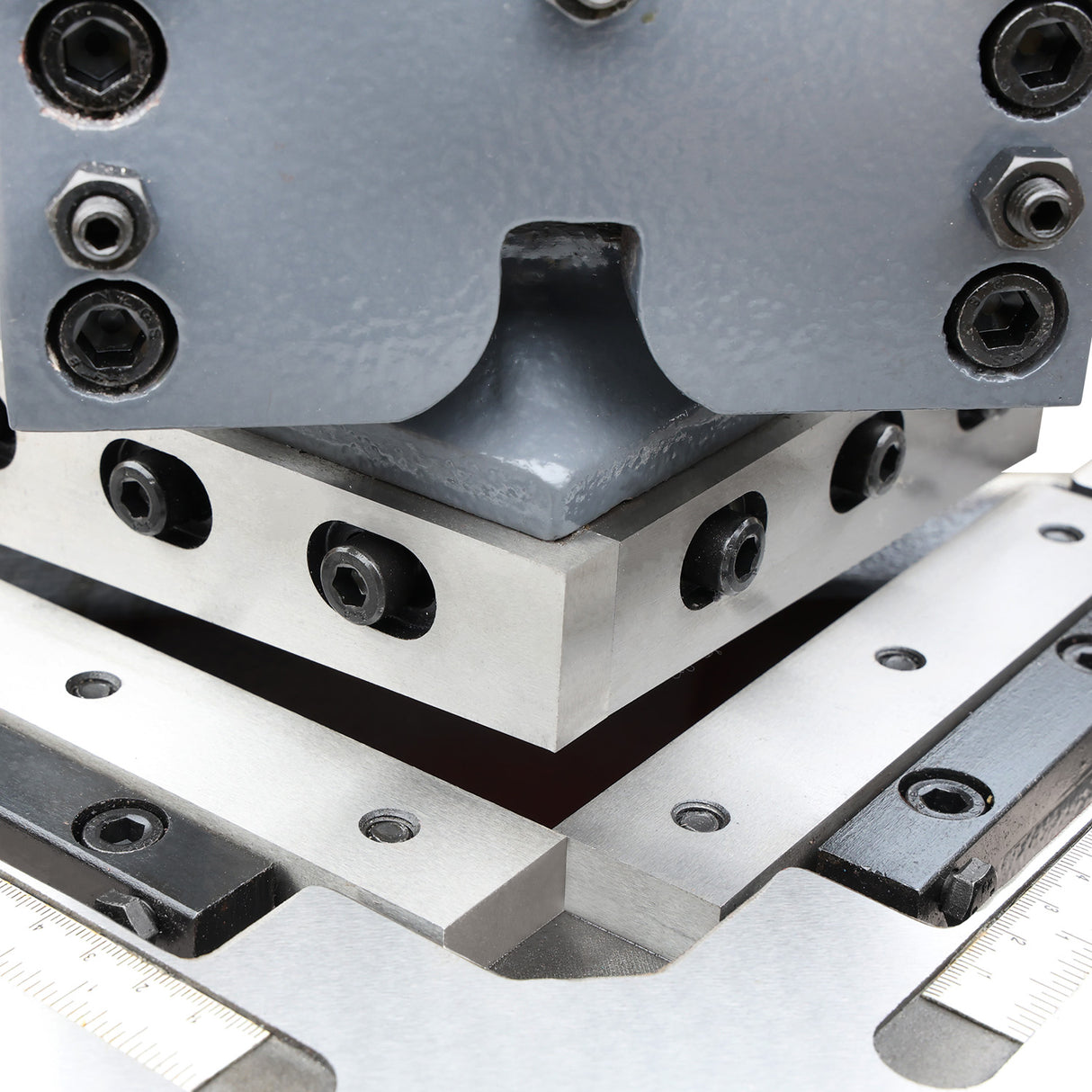 Kang Industrial HN-4 Right Angle Plate Notching Machine, 1.5mm Thick Capacity Manual Corner Notcher