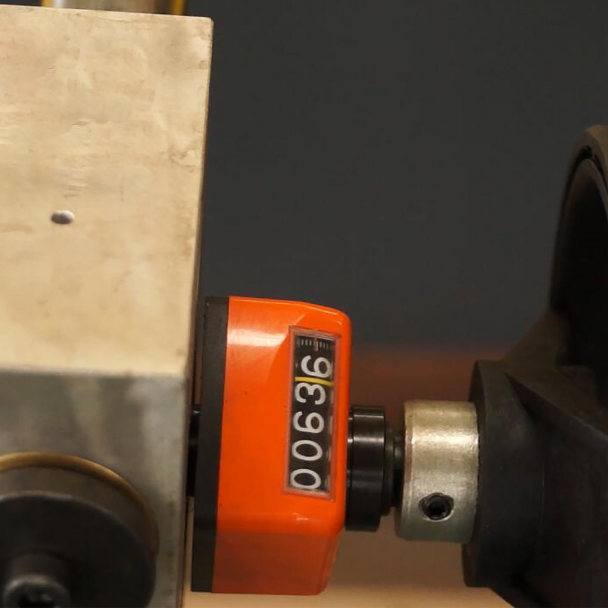 KANG INDUSTRIAL Q11-4911 Eectric Sheet Metal Shearing Machine, Guillotine Shear for 3*1250mm Sheet Metal Plate