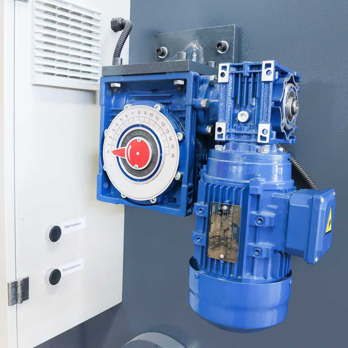 Kang Industrial QC11Y-8x3200 Hydraulic Guilloine Shear, NC Metal Cutting Machine, 3200x8.0mm Cutting Capacity