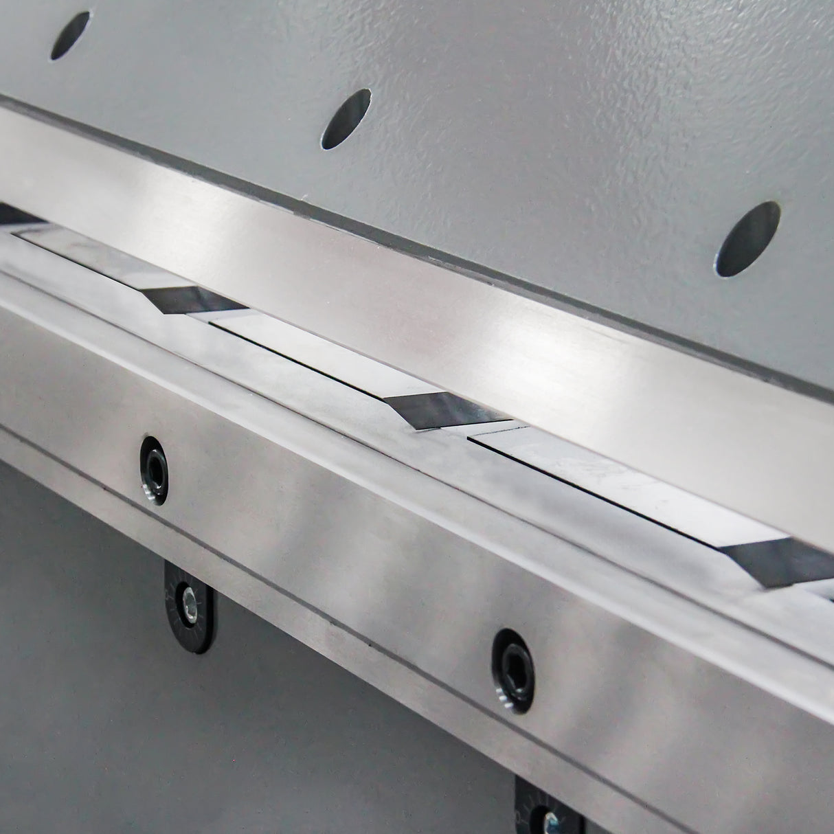 KANG INDUSTRIAL TFM3100x2E, CNC Sheet Metal Folding Machine, 3100x2.0mm Capacity, 415V Power